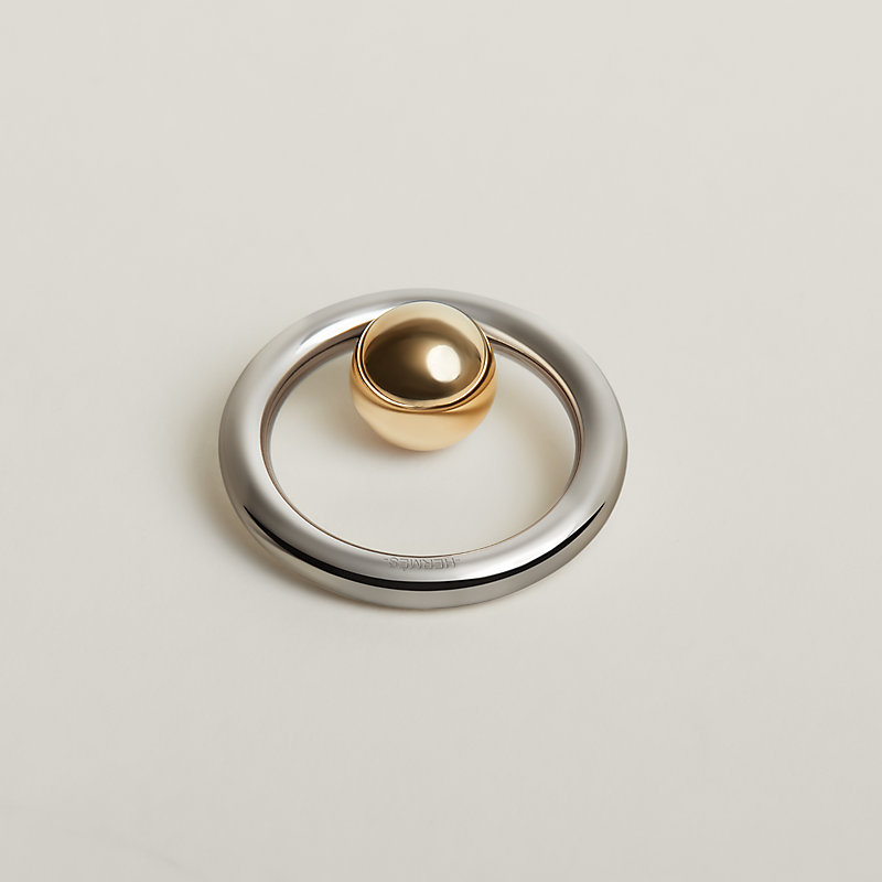 HERMES スカーフリング Saturne scarf 70 ring 直営店ラッピング Saturne scarf 70 ring | Hermès Singapore